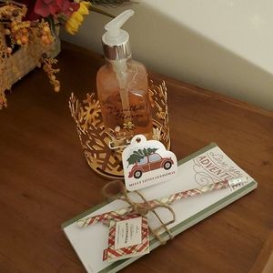 Candle holder, stationary, hand wash